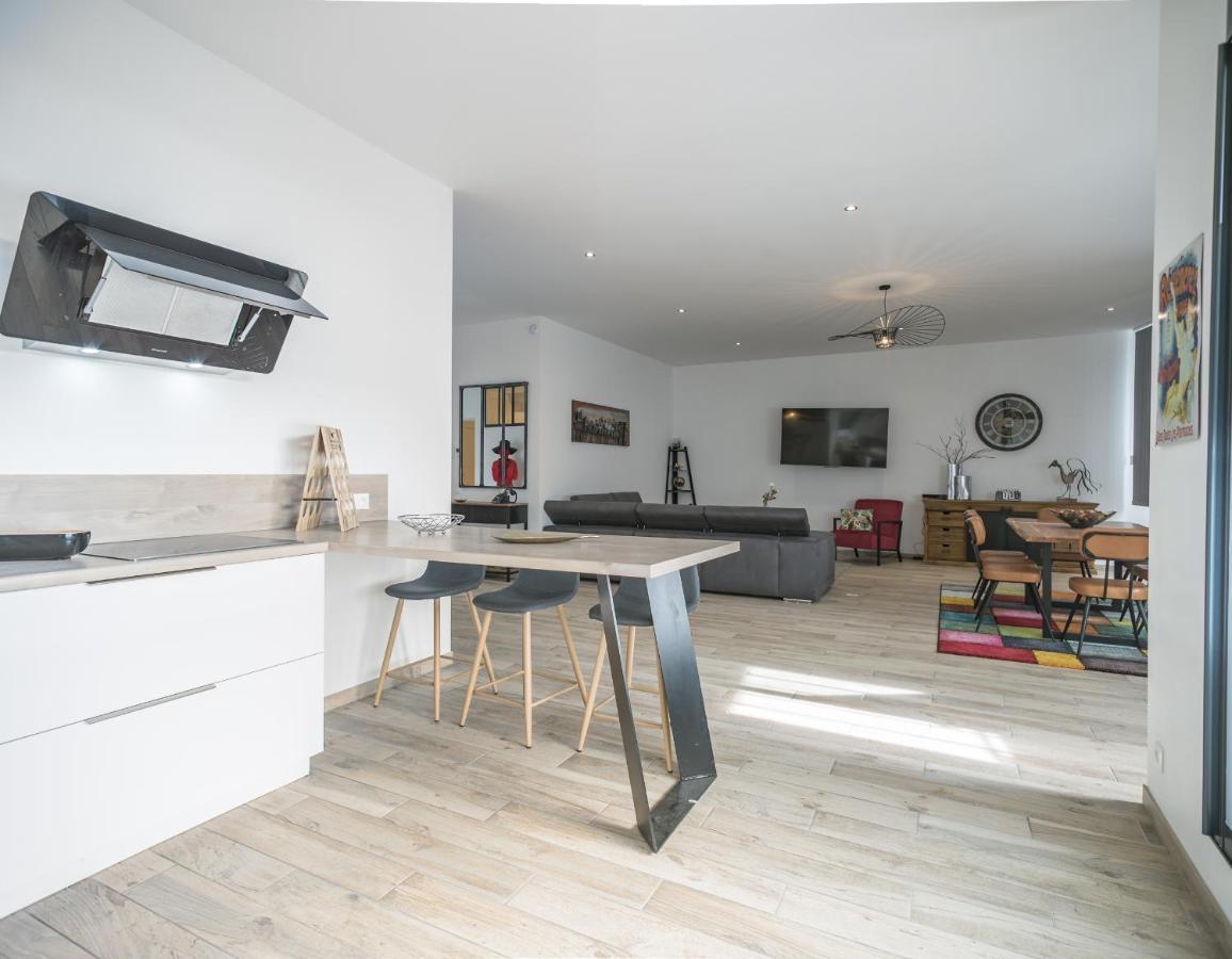 Апартаменты Loft Courtalon - Haut Standing - Patio - Parking Prives Труа Экстерьер фото