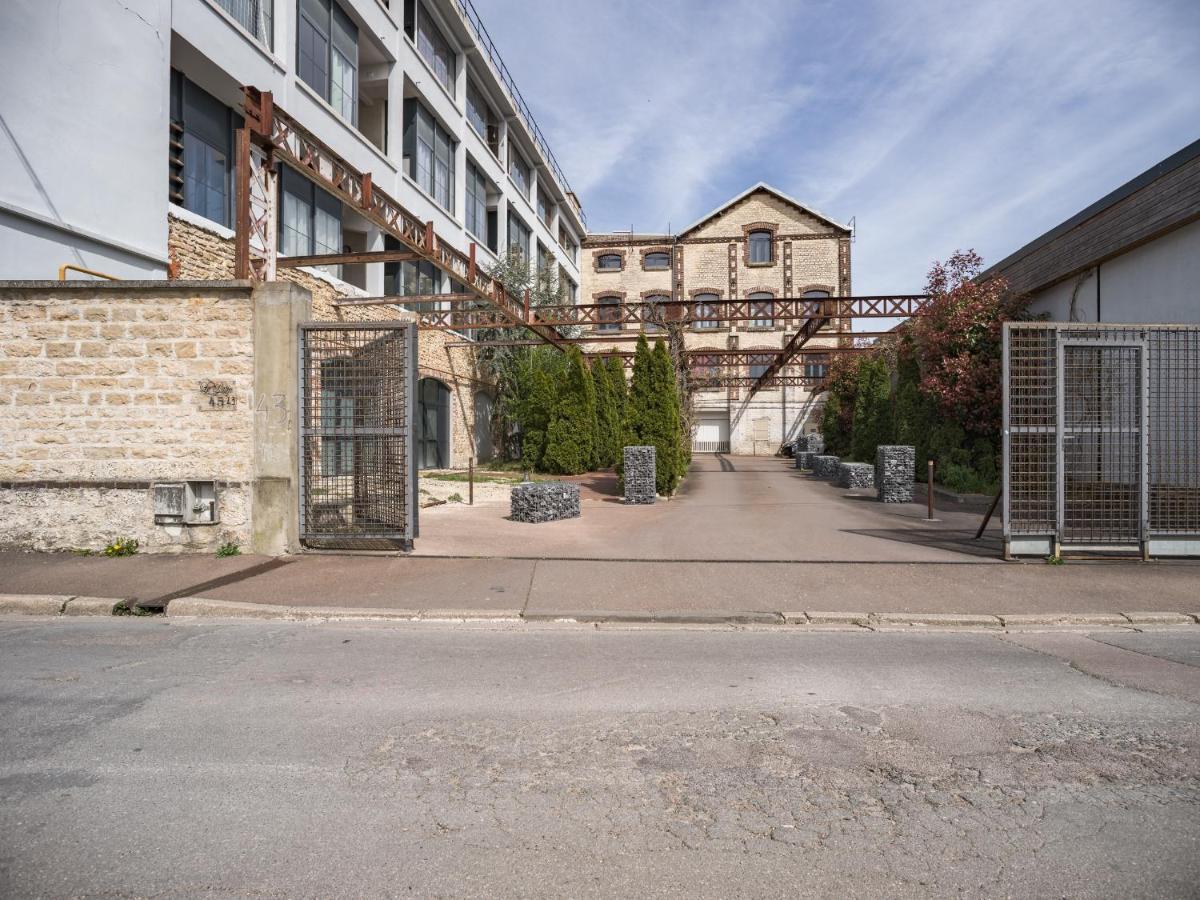 Апартаменты Loft Courtalon - Haut Standing - Patio - Parking Prives Труа Экстерьер фото