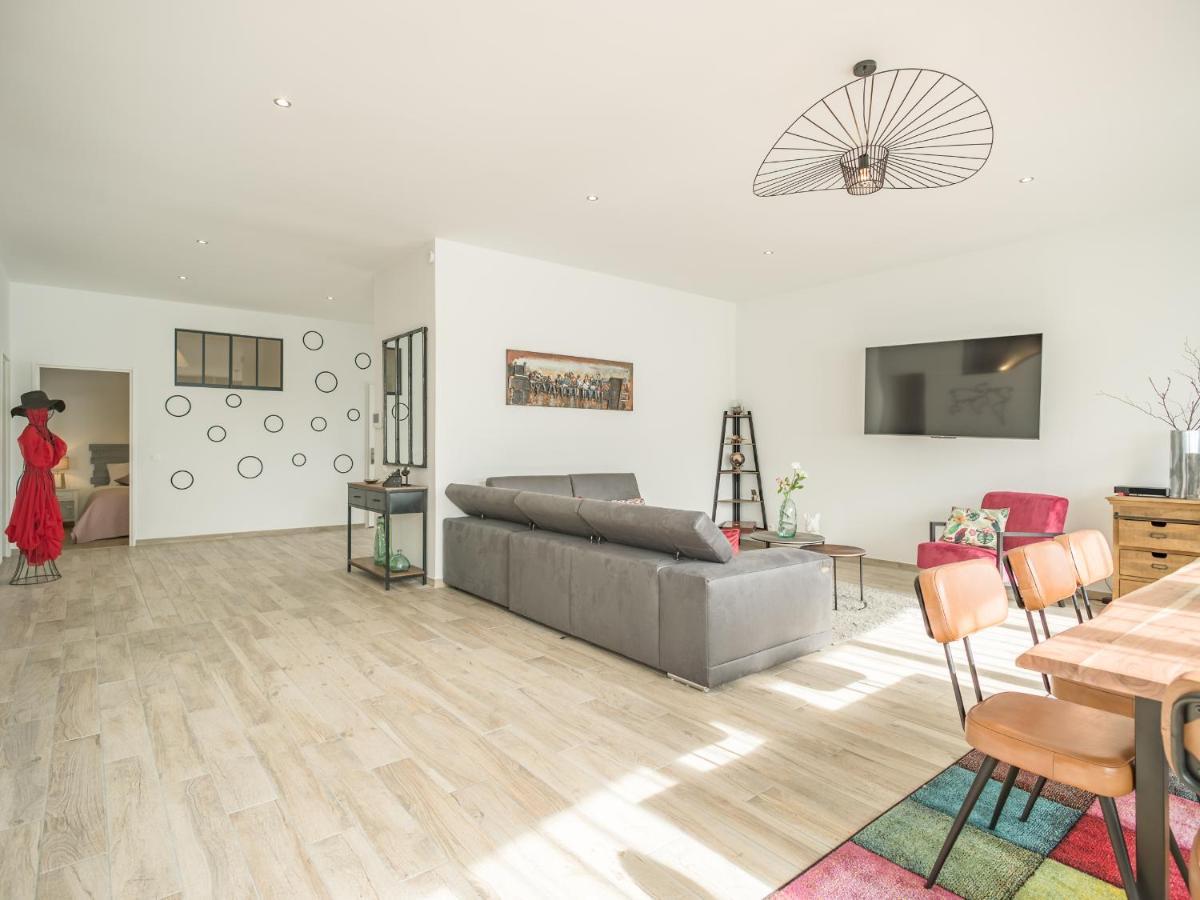Апартаменты Loft Courtalon - Haut Standing - Patio - Parking Prives Труа Экстерьер фото