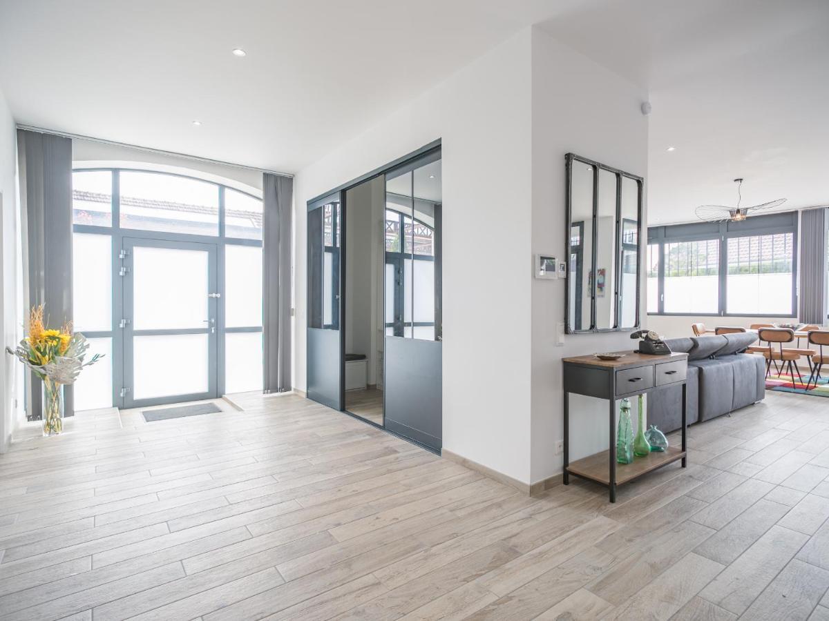 Апартаменты Loft Courtalon - Haut Standing - Patio - Parking Prives Труа Экстерьер фото